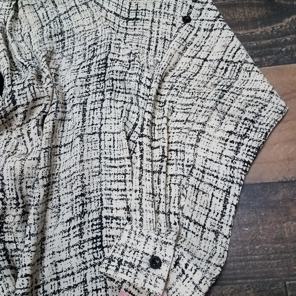 M Patterned Soft Surroundings Blouse - image 7